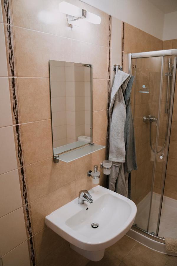 Apartman Angelika Bešeňová 外观 照片
